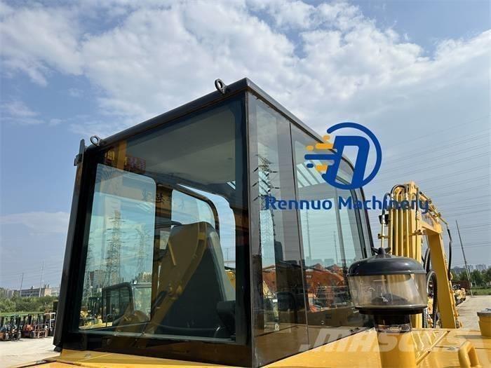 Komatsu PC 56 حفارات صغيرة أقل من 7 طن (حفارات صغيرة)