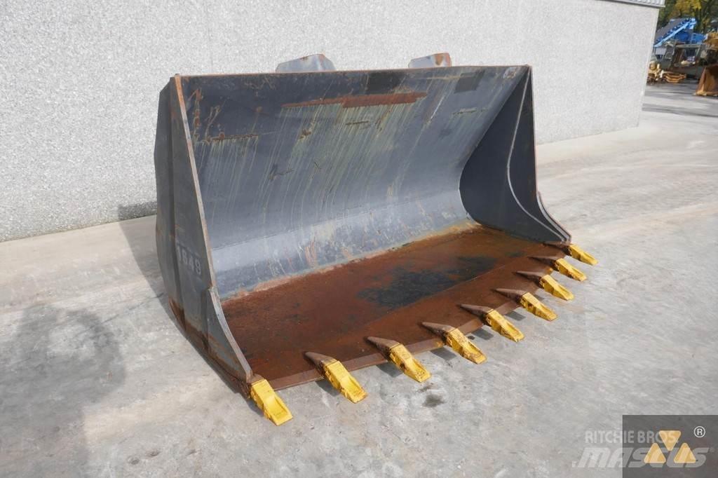 Volvo L120B Bucket دلاء