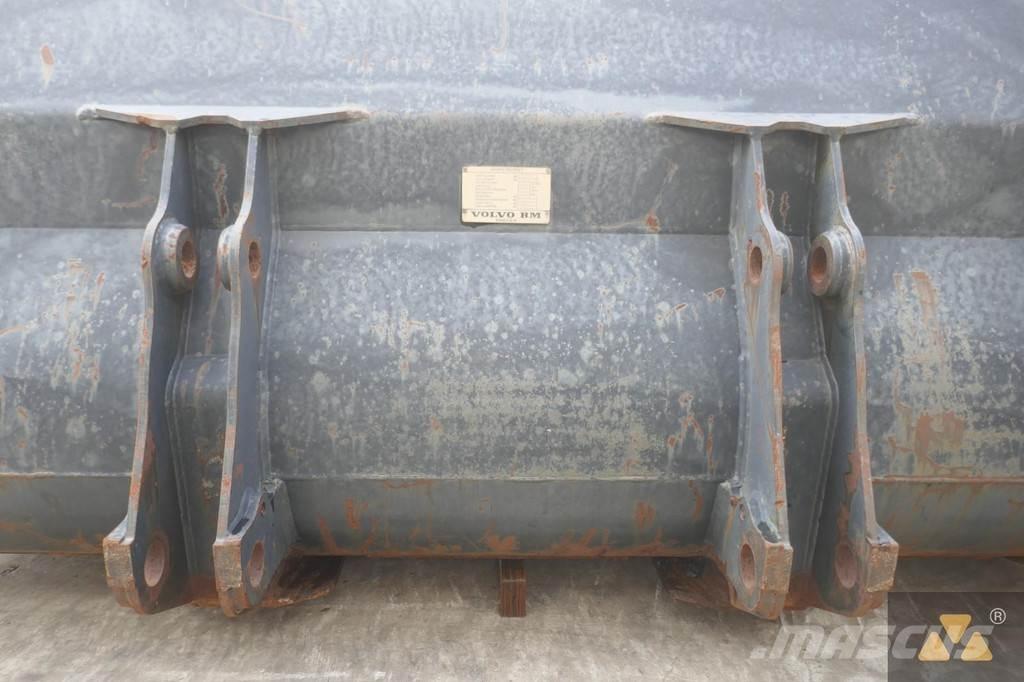Volvo L120B Bucket دلاء