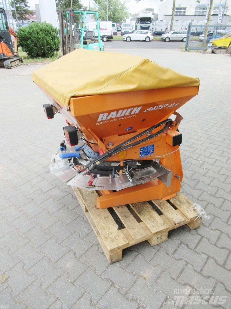Rauch Axeo 2.1C معدات نشر الرمال والملح
