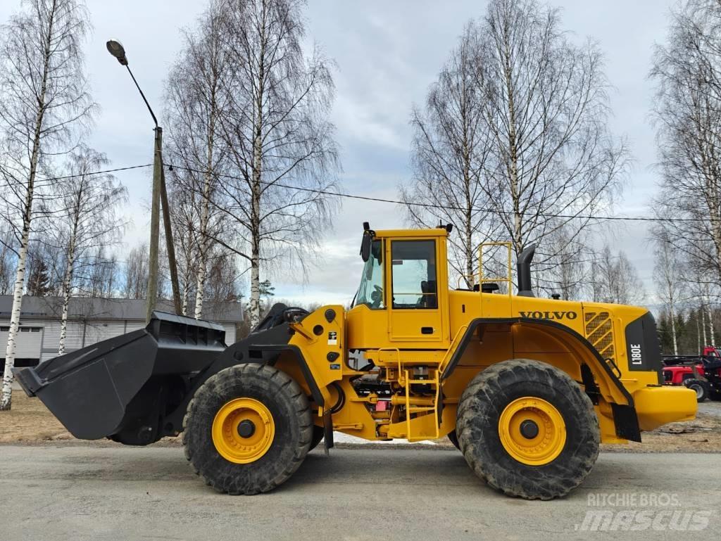 Volvo L 180 E لوادر بعجل