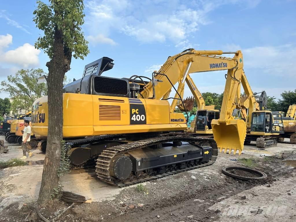 Komatsu PC400-7 حفارات زحافة