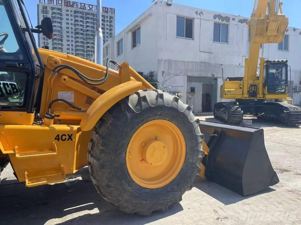 JCB 4 CX لوادر ذات جرافات عكسية