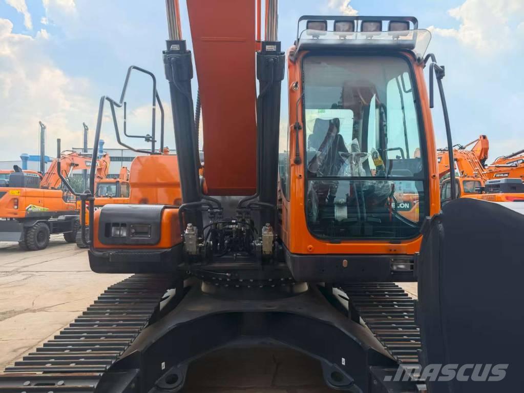 Doosan DX225 حفارات زحافة