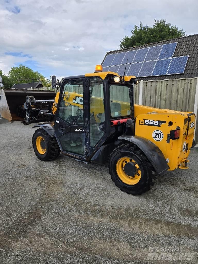 JCB 525-60 مناولات متداخلة
