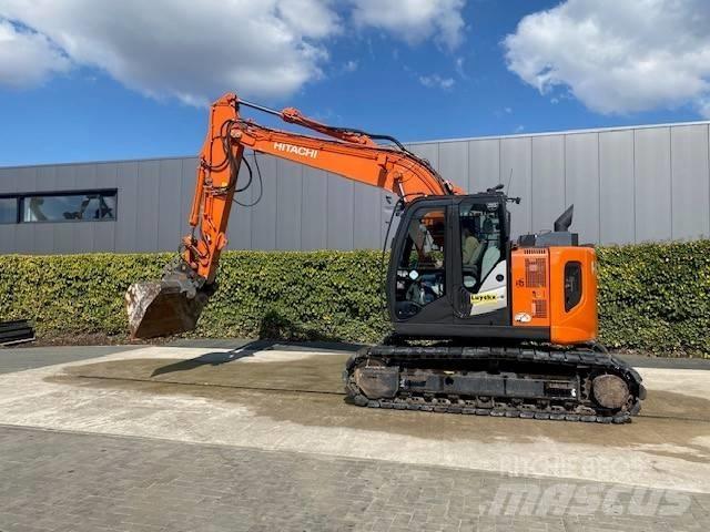 Hitachi 135US-6 حفارات زحافة