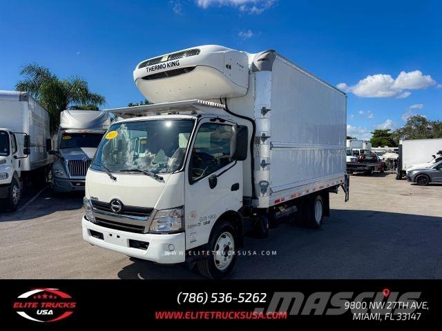 Hino 195 شاحنات أخرى