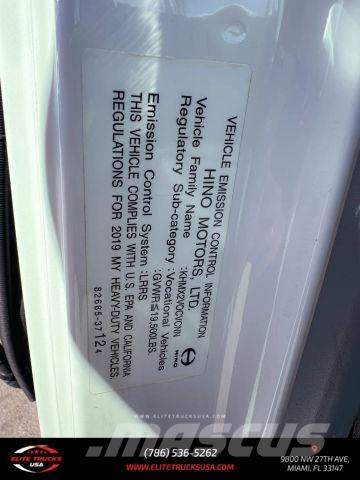 Hino 195 شاحنات أخرى