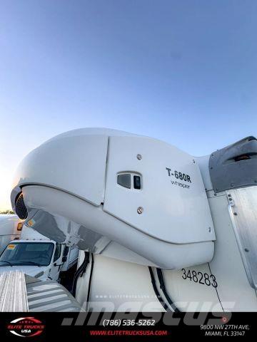 Hino 195 شاحنات أخرى