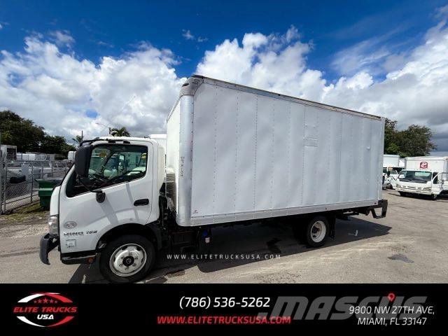 Hino 195 شاحنات أخرى