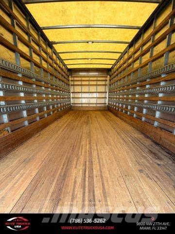 Hino 195 شاحنات أخرى