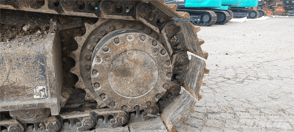 CASE CX300D حفارات زحافة