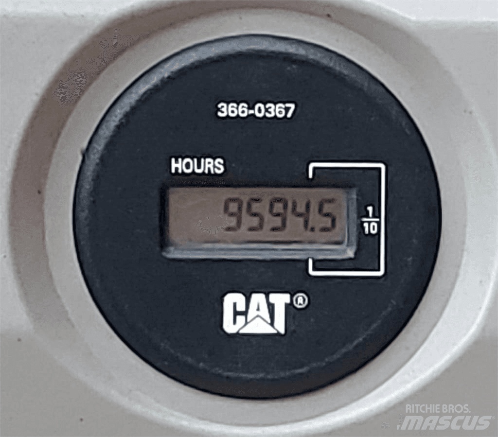 CAT 326F حفارات زحافة