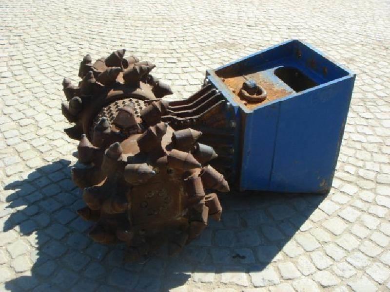  Eickhoff ETH30 ماكينات حفر خنادق