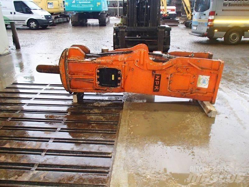 NPK E-225 A مطارق / كسارات