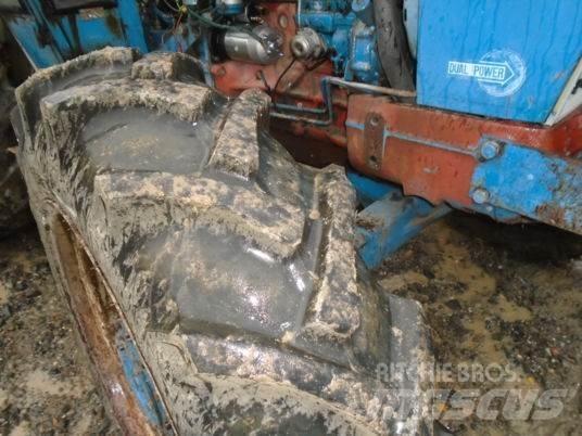 Ford 6600 6600 الجرارات