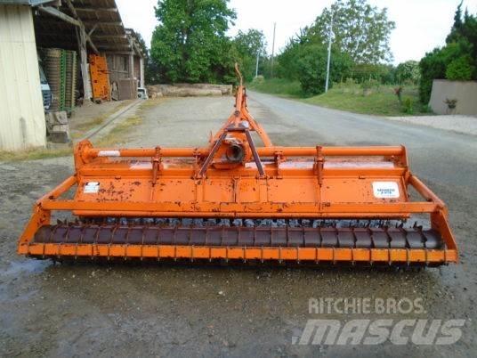 Maschio M COB M COB الكاسحات وقلابات التربة ذات المحركات