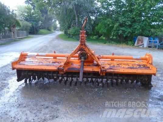 Maschio M COB M COB الكاسحات وقلابات التربة ذات المحركات
