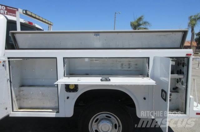 Ford F250 مركبات إصلاح الأعطال