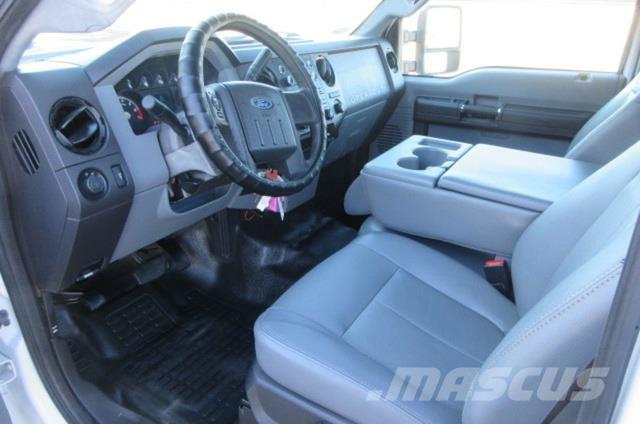 Ford F250 مركبات إصلاح الأعطال