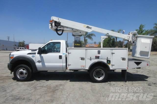 Ford F450 المنصات الهوائية المثبتة على شاحنة