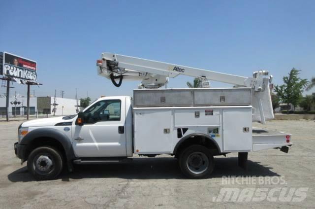 Ford F450 المنصات الهوائية المثبتة على شاحنة