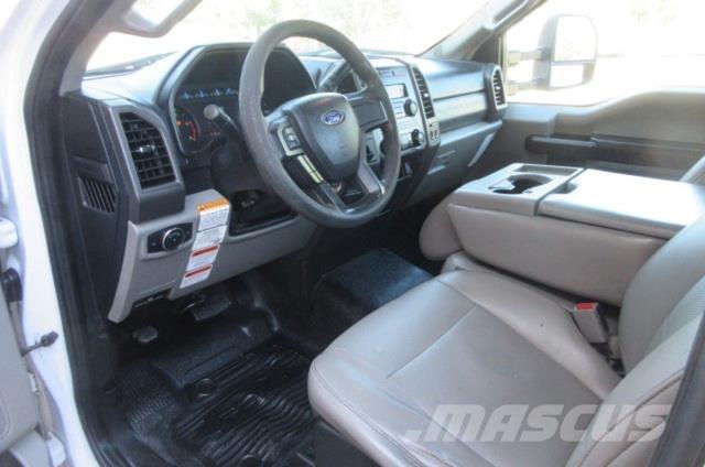 Ford F550 مركبات إصلاح الأعطال