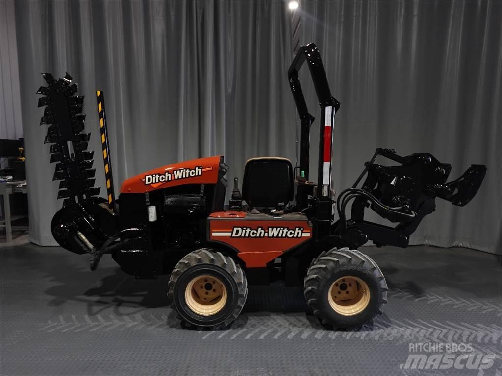 Ditch Witch 420SX ماكينات حفر خنادق