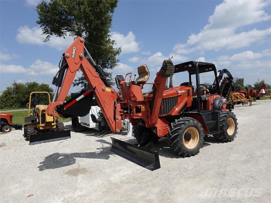 Ditch Witch RT100 ماكينات حفر خنادق