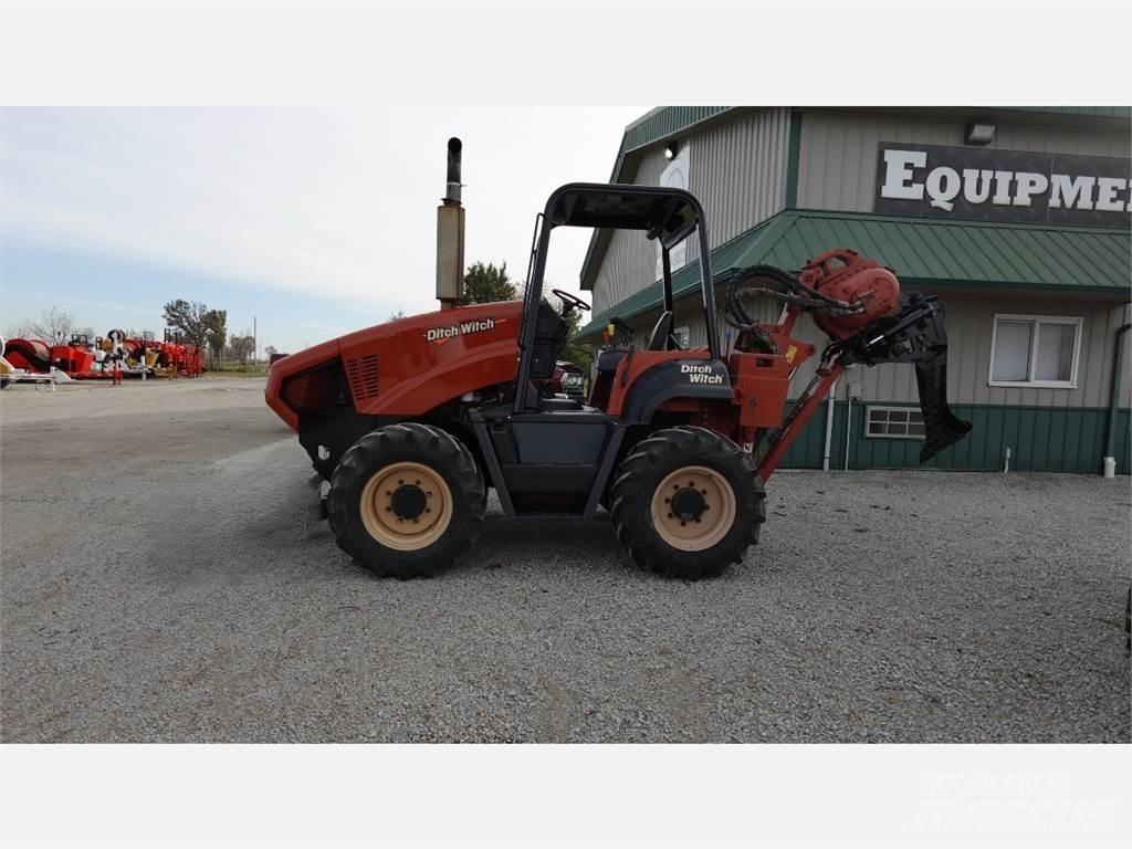 Ditch Witch RT115 ماكينات حفر خنادق