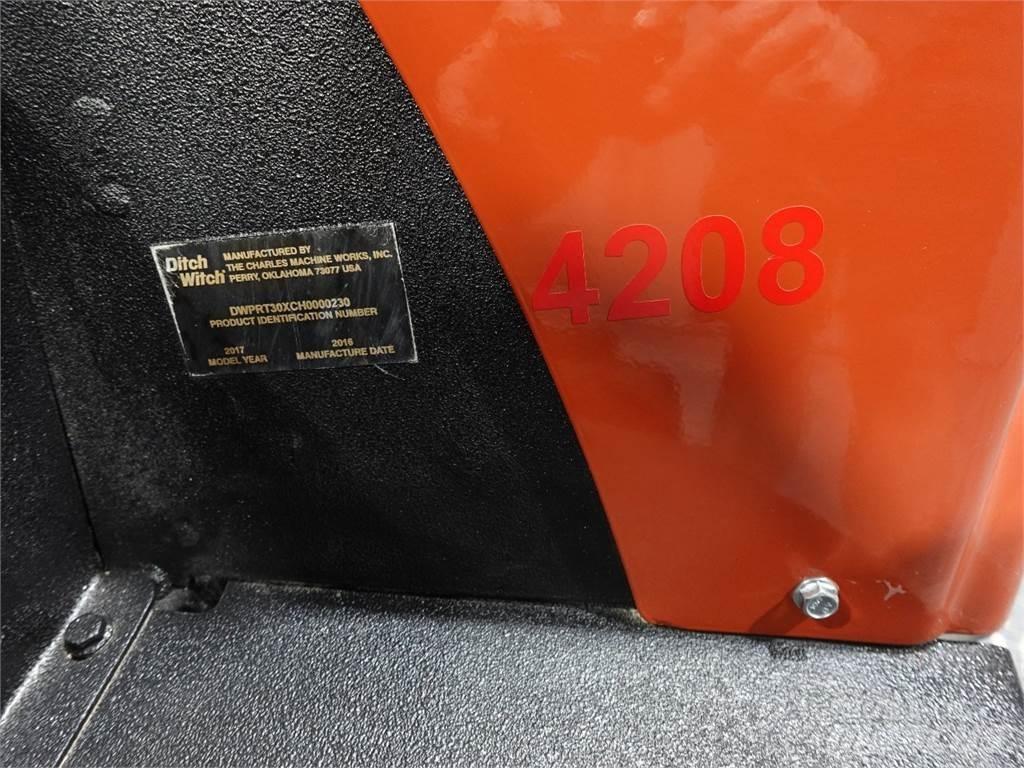 Ditch Witch RT30 ماكينات حفر خنادق