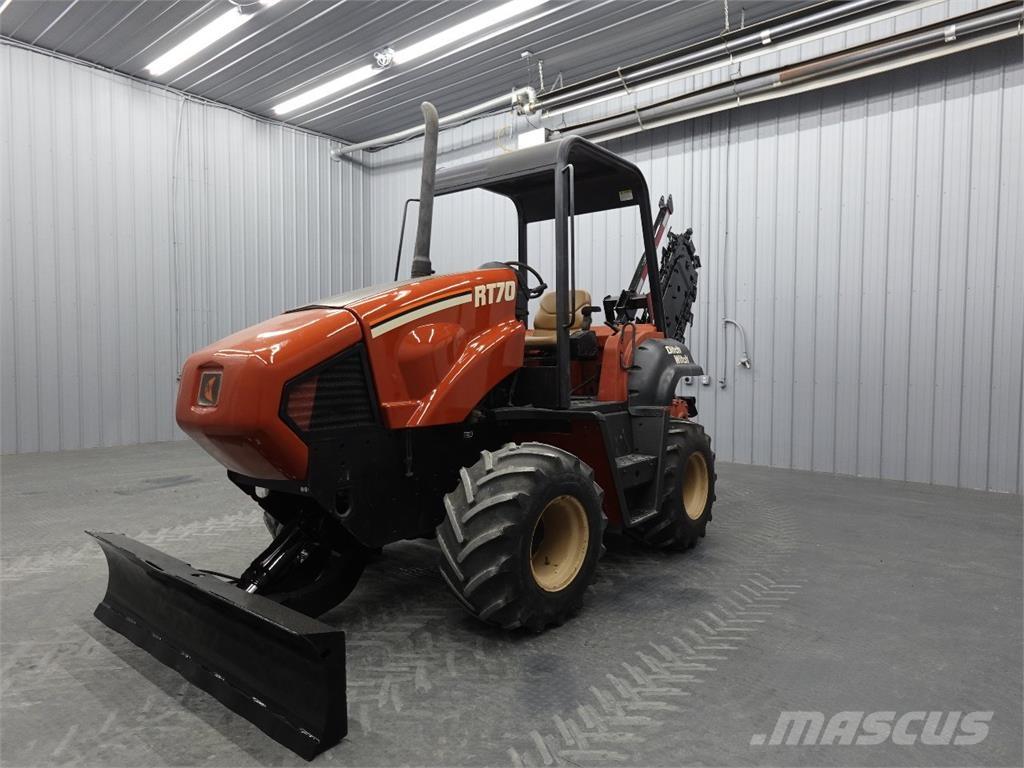 Ditch Witch RT70M ماكينات حفر خنادق