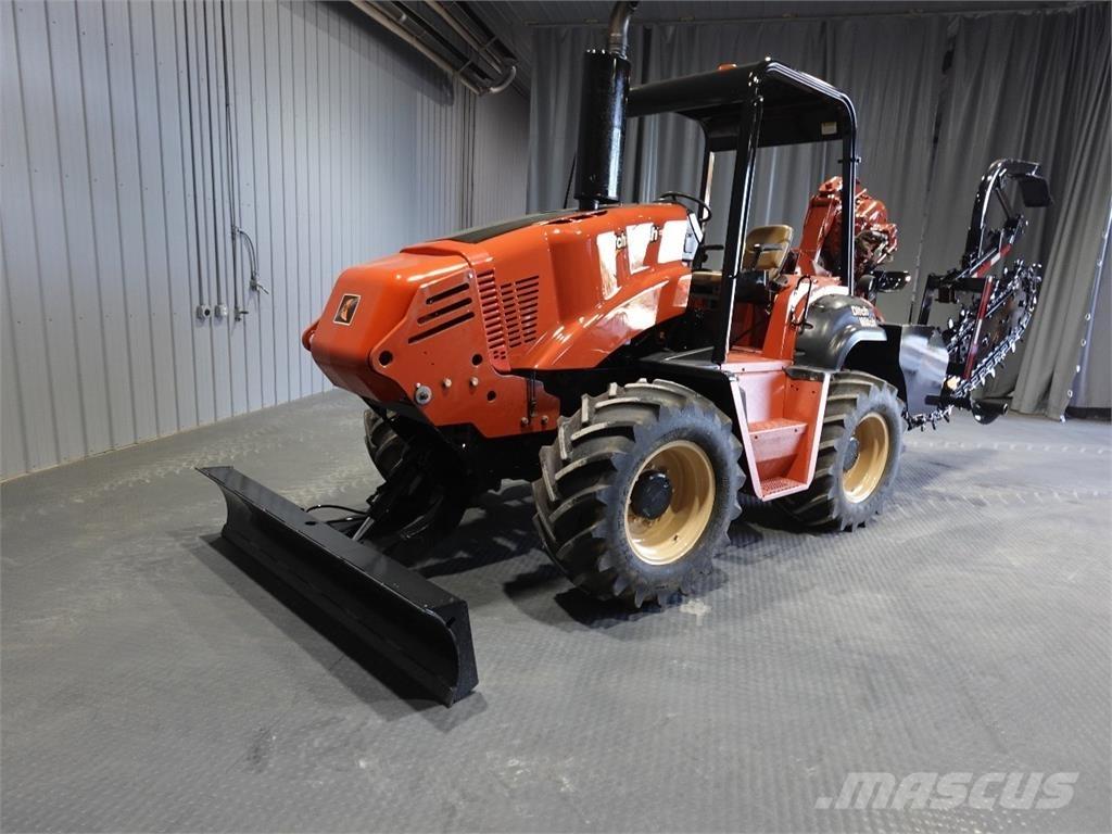 Ditch Witch RT95 ماكينات حفر خنادق