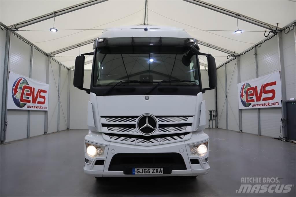 Mercedes-Benz ACTROS 1824 شاحنات بغطاء جانبي
