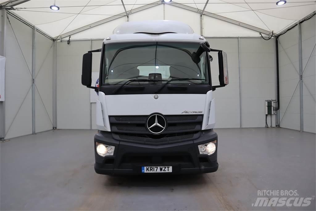 Mercedes-Benz ACTROS 1840 وحدات الجر