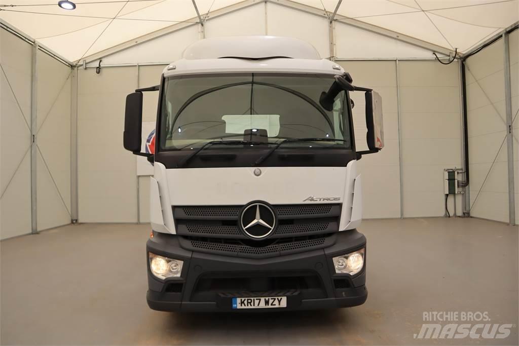Mercedes-Benz Actros 1840 وحدات الجر