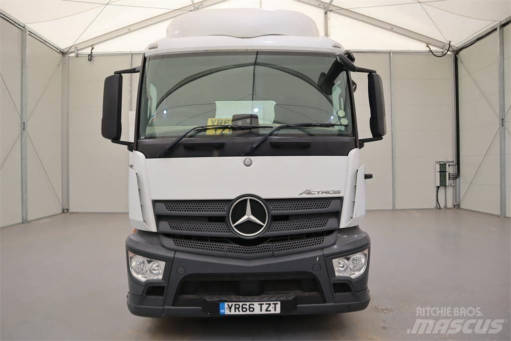 Mercedes-Benz Actros 1840 وحدات الجر