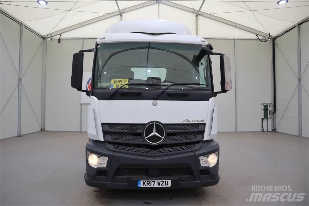 Mercedes-Benz Actros 1840 وحدات الجر