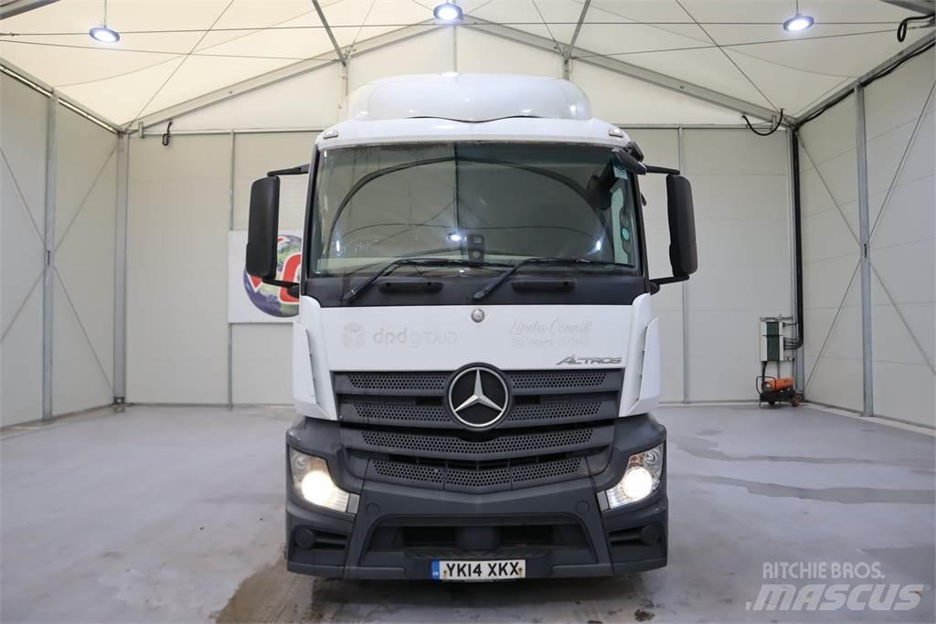 Mercedes-Benz Actros 1840 وحدات الجر
