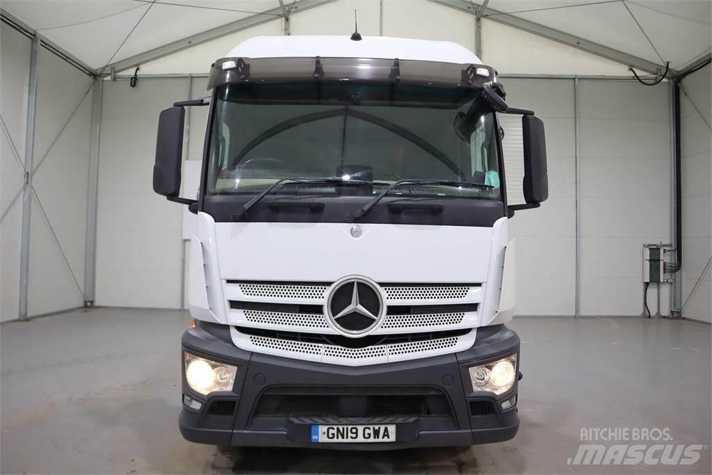 Mercedes-Benz Actros 1840 وحدات الجر