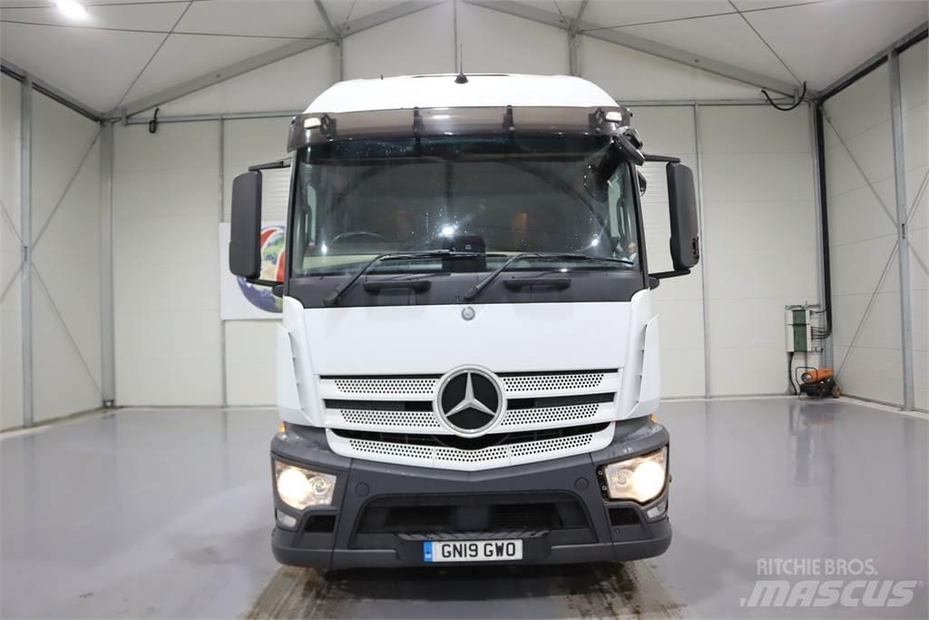 Mercedes-Benz Actros 1840 وحدات الجر