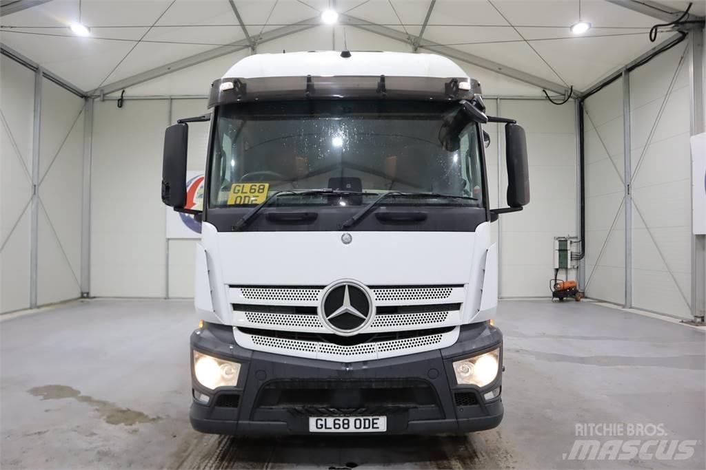 Mercedes-Benz Actros 1840 وحدات الجر