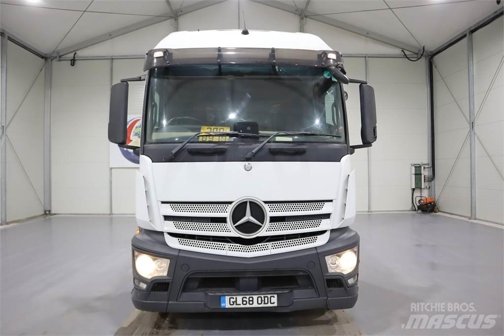 Mercedes-Benz Actros 1840 وحدات الجر