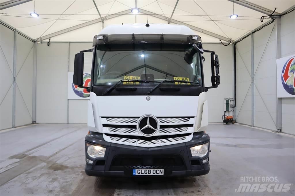 Mercedes-Benz Actros 1840 وحدات الجر