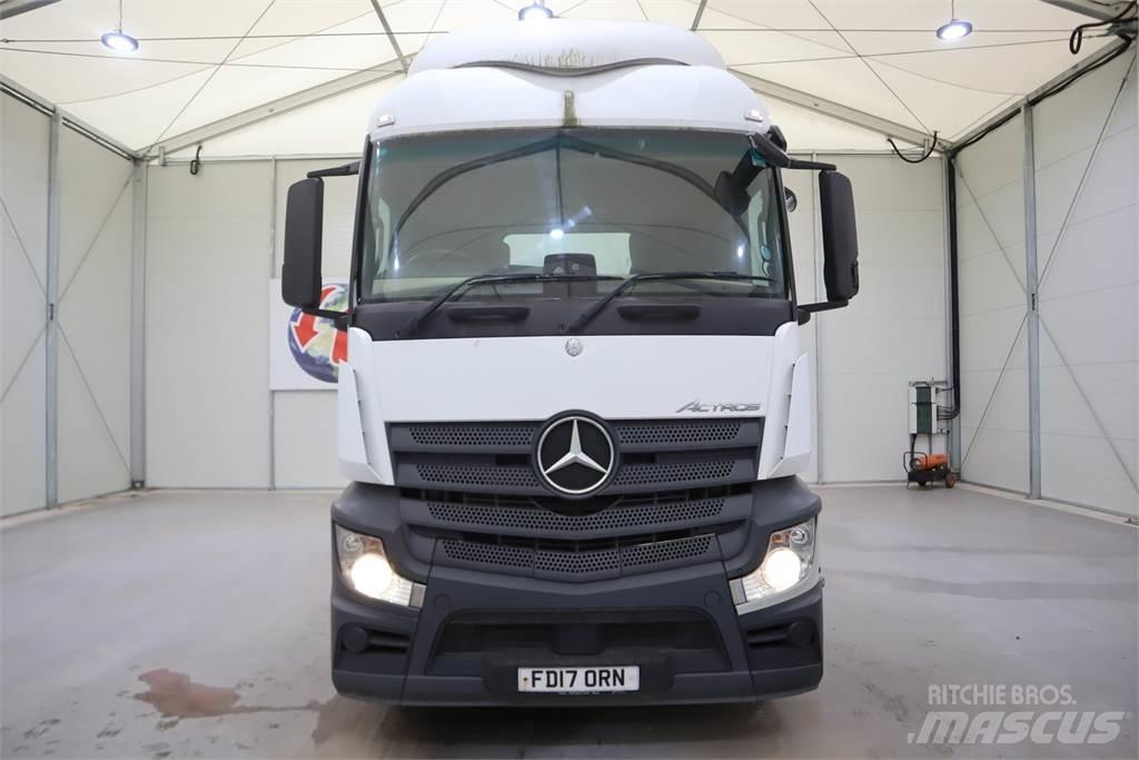 Mercedes-Benz Actros 1840 وحدات الجر