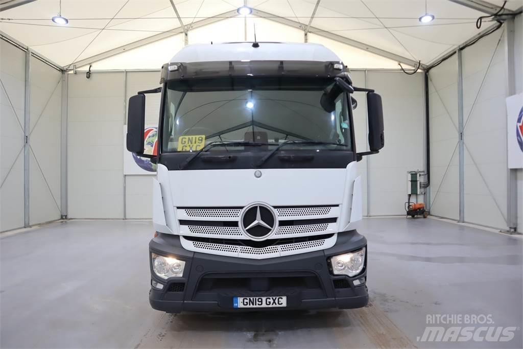 Mercedes-Benz Actros 1840 وحدات الجر