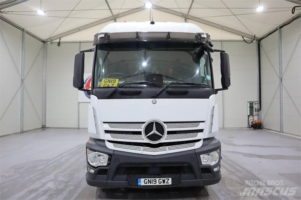 Mercedes-Benz Actros 1840 وحدات الجر