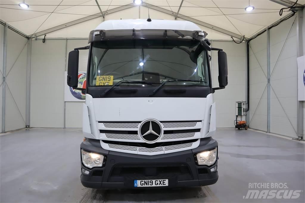 Mercedes-Benz Actros 1840 وحدات الجر