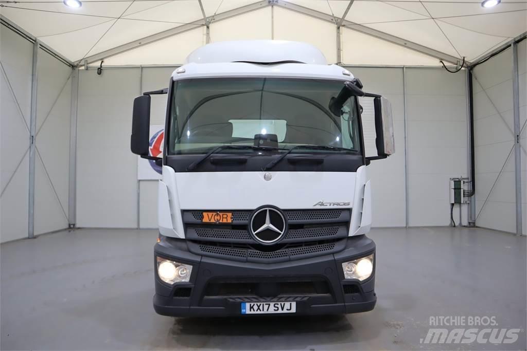 Mercedes-Benz Actros 1840 وحدات الجر