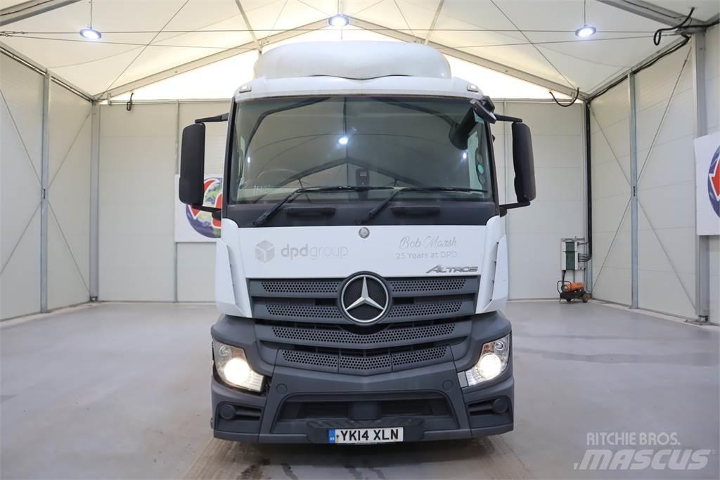 Mercedes-Benz Actros 1840 وحدات الجر